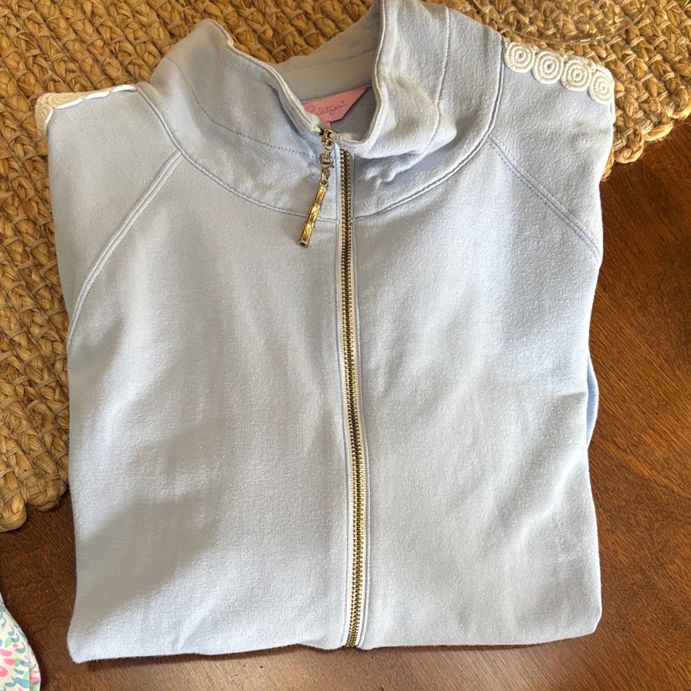 Lilly Pulitzer Women's popover (2) - Picture 7 of 10
